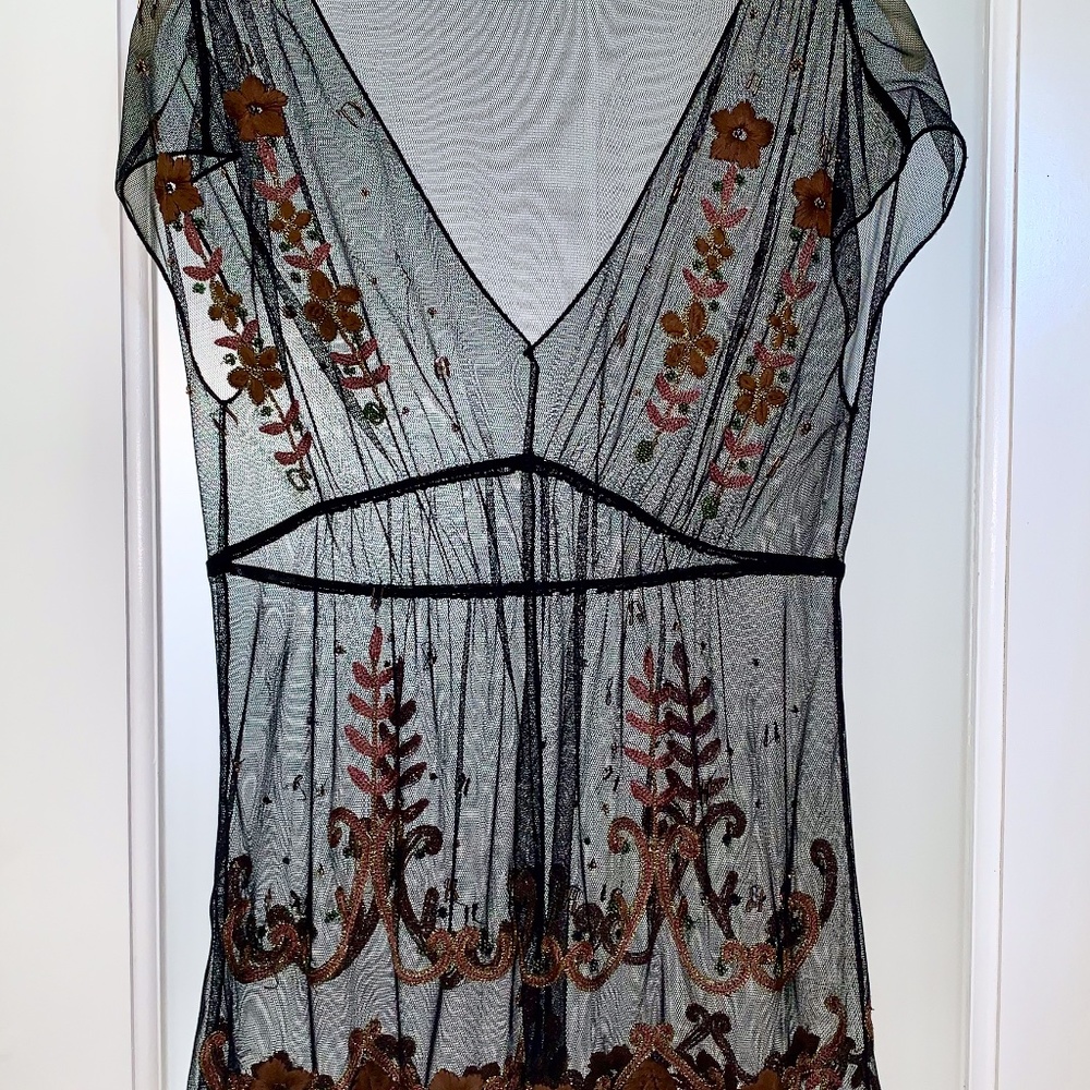 Hand embroidered and beaded mesh tunic in black size 8